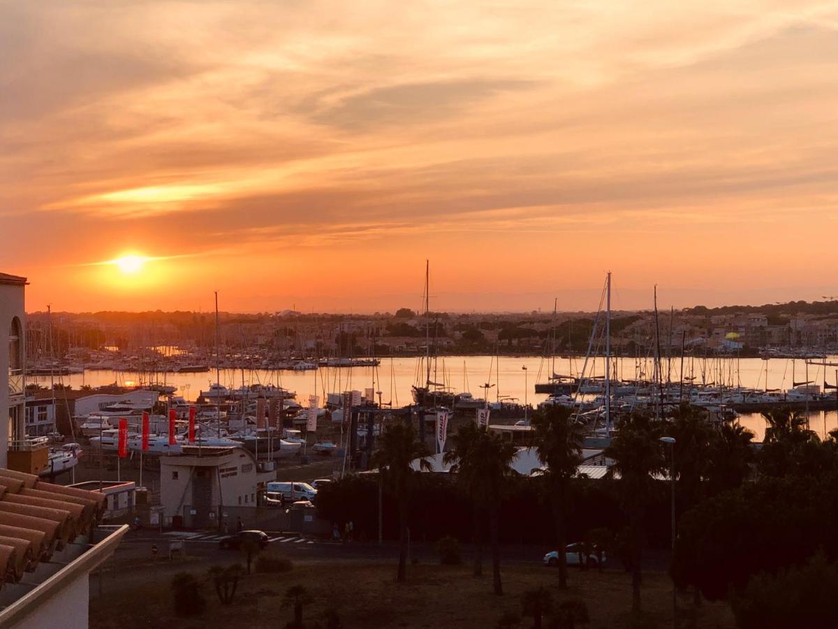 Grand Appartement Proche Port Et Plages, 6 A 8 Pers, 3 Chambres, Climatise Agde Kültér fotó
