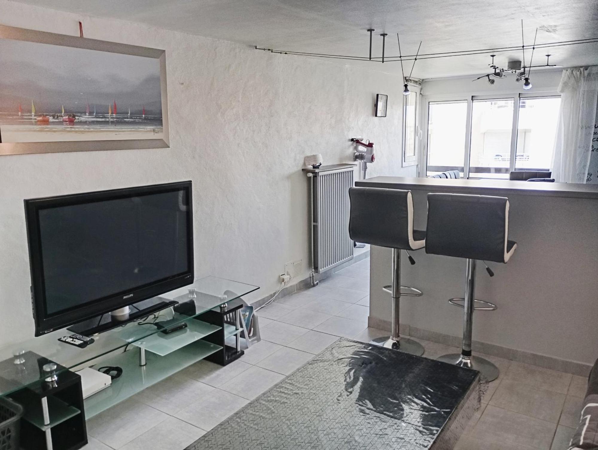 Grand Appartement Proche Port Et Plages, 6 A 8 Pers, 3 Chambres, Climatise Agde Kültér fotó