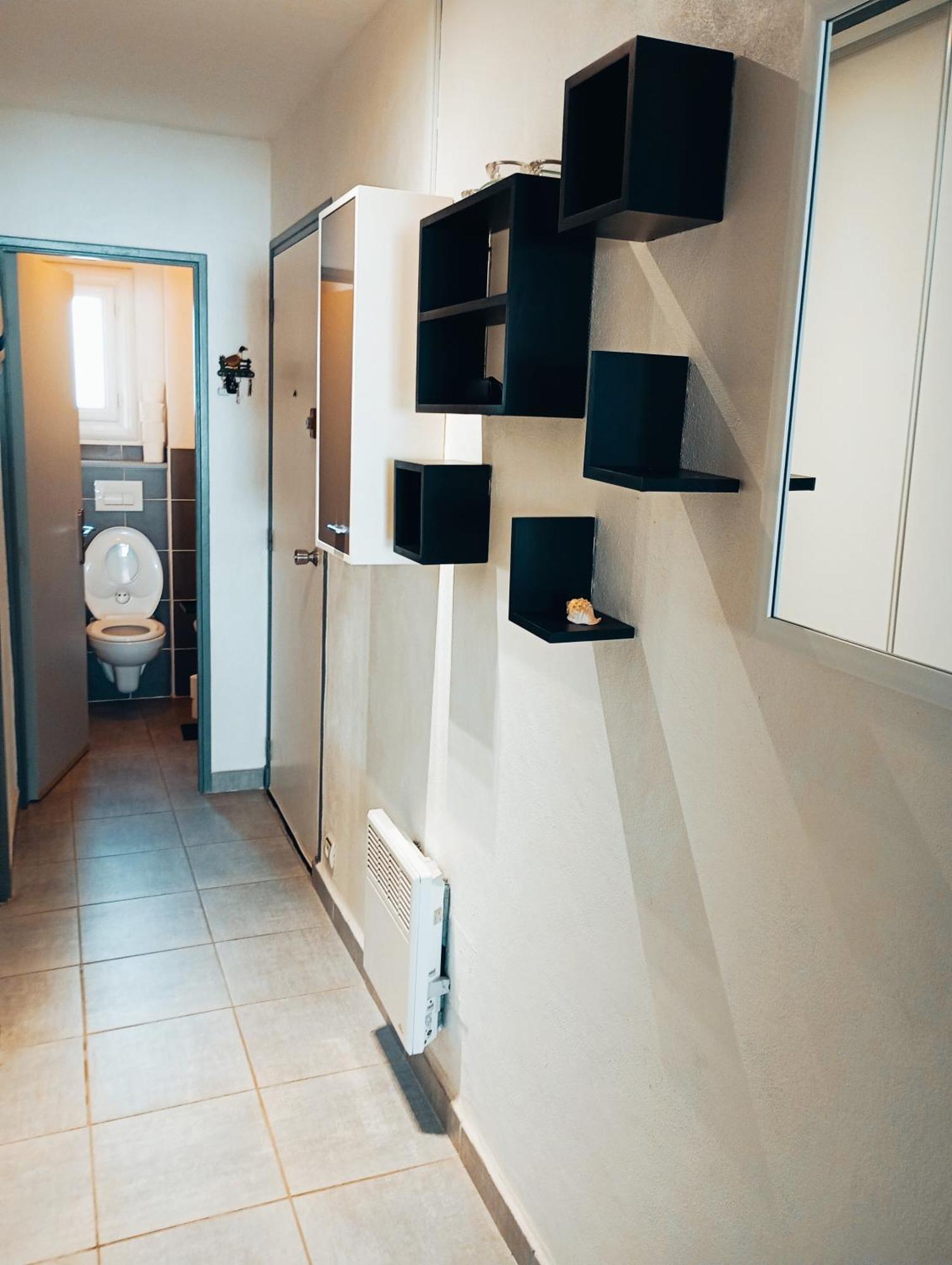 Grand Appartement Proche Port Et Plages, 6 A 8 Pers, 3 Chambres, Climatise Agde Kültér fotó